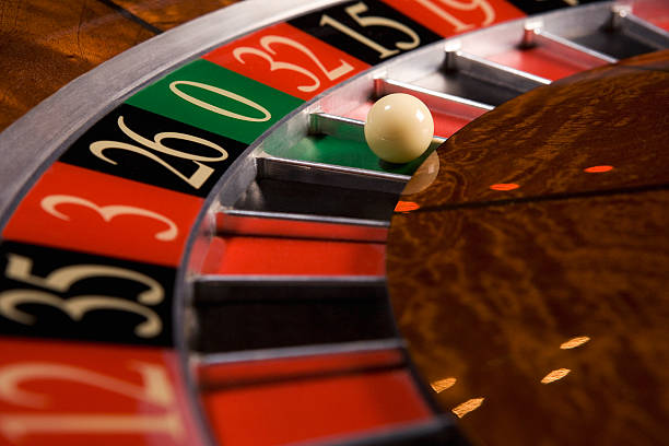 Red Tiger slot game interface on jcototo showing reels, stake controls, and paytable